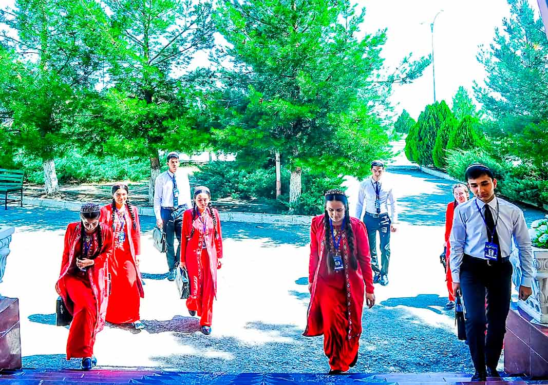 “Açyk gapylar” güni